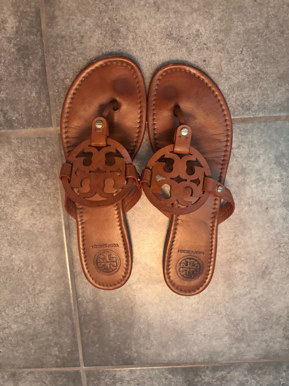 Tory Burch Leather Logo Miller Sandals in Cognac